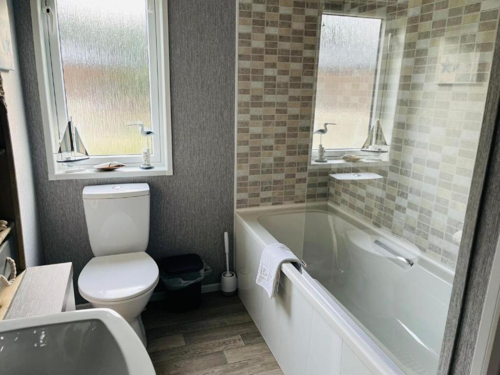 Ashworth Lodge With Hot Tub Barmby on the Moor Oda fotoğraf